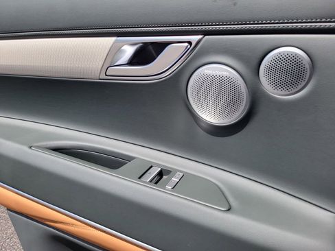 New 2026 Genesis GV80 3.5T Prestige image 12