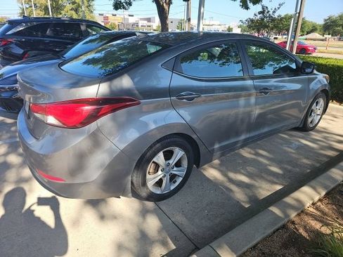 Used 2016 Hyundai Elantra Value Edition FWD image 4