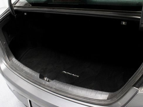 Used 2019 Hyundai Sonata SE FWD image 14