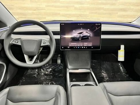 Used 2025 Tesla Model 3 Long Range AWD/4WD image 2