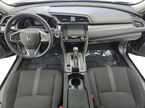 Used 2018 Honda Civic EX image 9
