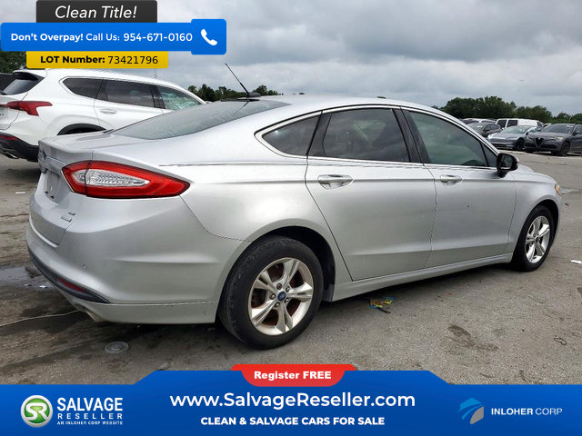 Used 2016 Ford Fusion SE w/ Equipment Group 202A FWD image 4