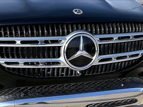 Used 2024 Mercedes-Benz GLE 350 GLE 350 w/ 3rd Row Seat Package image 36