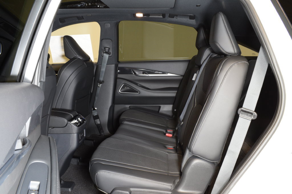 New 2027 INFINITI QX65 Sport w/ Cargo Package AWD/4WD image 27