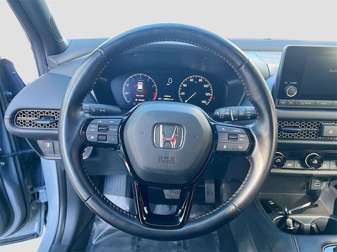 Used 2025 Honda HR-V Sport image 11