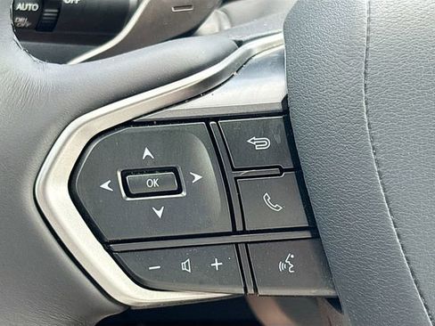 Used 2025 Lexus NX 250 FWD w/ Towing Package (2000 Lbs) image 37