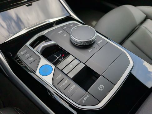 Certified 2024 BMW i4 eDrive35 w/ Convenience Package RWD image 22