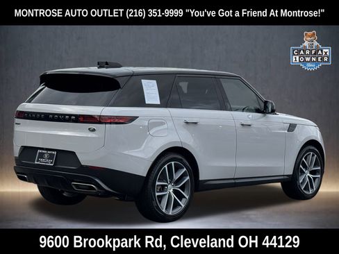Used 2023 Land Rover Range Rover Sport SE image 4