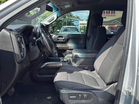 Used 2021 Chevrolet Silverado 1500 RST AWD/4WD image 9