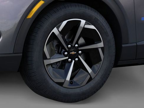 New 2026 Chevrolet Equinox EV LT image 9