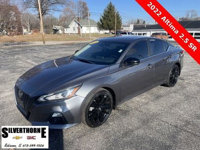 Used 2022 Nissan Altima 2.5 SR w/ Midnight Edition Package