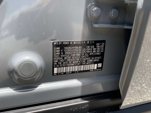 Used 2022 Toyota Tundra SR5 w/ Convenience Package RWD image 32