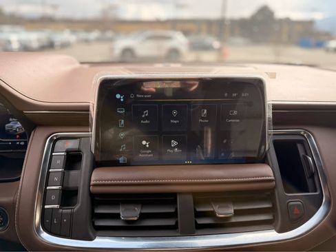 Used 2023 Chevrolet Tahoe High Country image 28