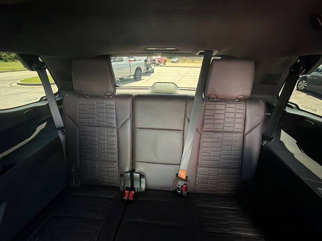 Used 2022 Cadillac Escalade Premium Luxury Platinum AWD/4WD image 23
