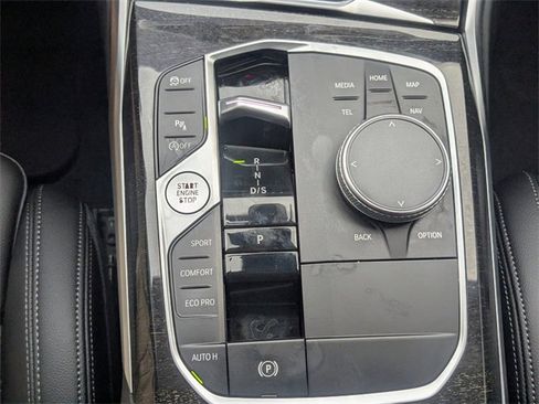 Used 2023 BMW 330i Sedan image 21