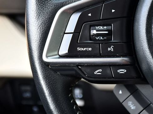 Used 2020 Subaru Ascent Limited w/ Technology Package AWD/4WD image 38