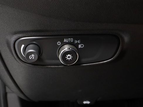 Used 2024 Chevrolet Equinox LS AWD/4WD image 26