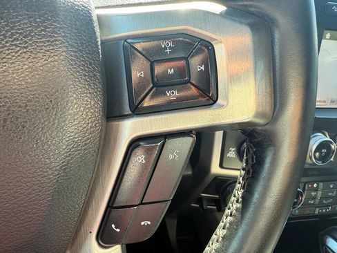 Used 2019 Ford F150 Platinum w/ Equipment Group 701A Luxury image 18