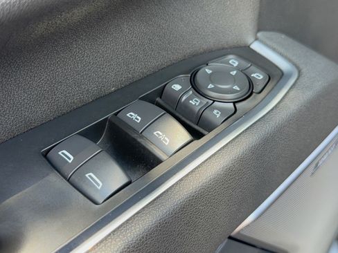 Used 2026 Chevrolet Silverado 2500 High Country w/ High Country Premium Package AWD/4WD image 15