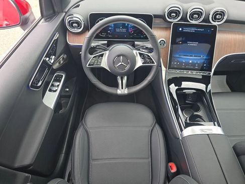 Certified 2026 Mercedes-Benz GLC 300 4MATIC image 27