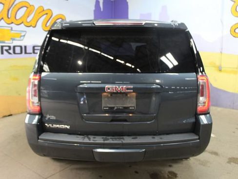 Used 2020 GMC Yukon SLT w/ Premium Edition AWD/4WD image 7
