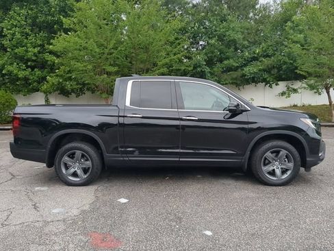 Used 2023 Honda Ridgeline RTL-E image 3