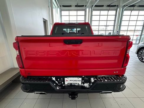 Used 2019 Chevrolet Silverado 1500 LT Trail Boss image 38