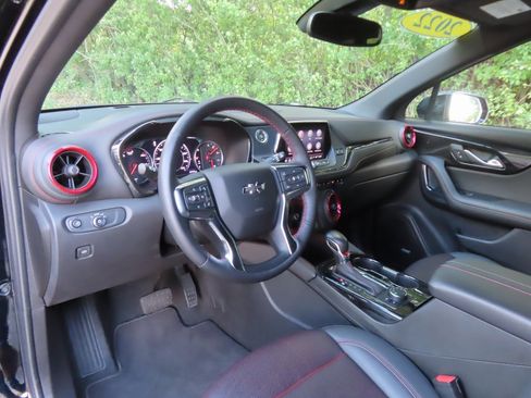 Used 2022 Chevrolet Blazer RS w/ Enhanced Convenience Package image 30