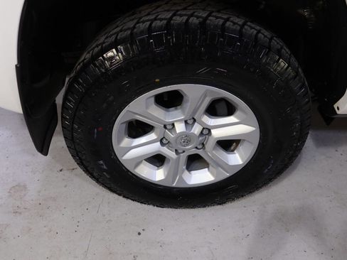 Used 2023 Toyota 4Runner SR5 image 40