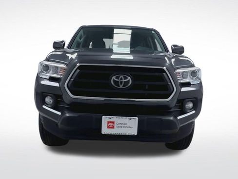 Certified 2023 Toyota Tacoma SR5 AWD/4WD image 17