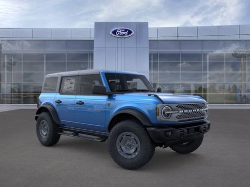 New 2025 Ford Bronco Badlands w/ Sasquatch Package AWD/4WD image 7