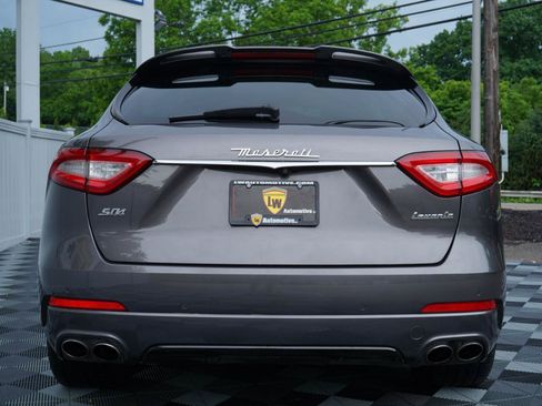 Used 2018 Maserati Levante S GranSport AWD/4WD image 8