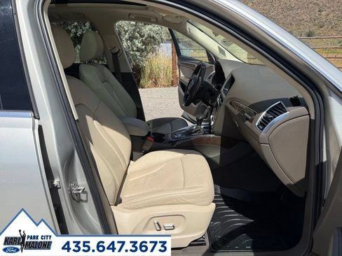 Used 2016 Audi Q5 2.0T Premium Plus w/ Technology Package AWD/4WD image 39