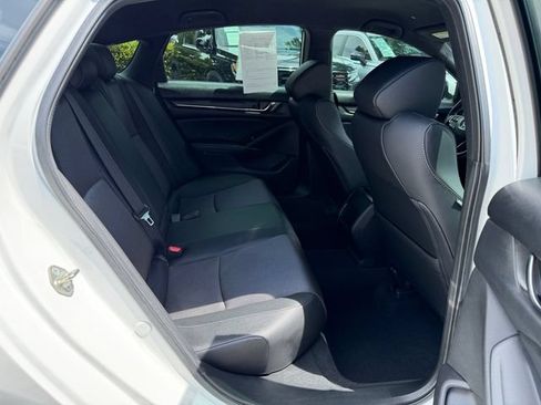 Used 2020 Honda Accord Sport image 17