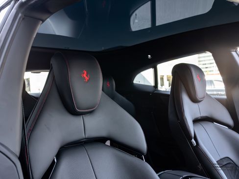 Certified 2024 Ferrari Purosangue image 27