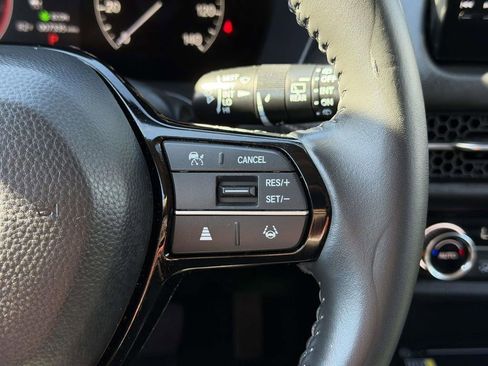 Used 2025 Honda HR-V EX-L image 10