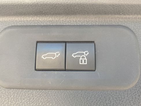 Used 2024 Toyota Grand Highlander AWD image 31