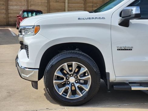 Used 2023 Chevrolet Silverado 1500 LT RWD image 17