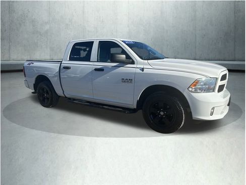 Used 2018 RAM 1500 Express image 9