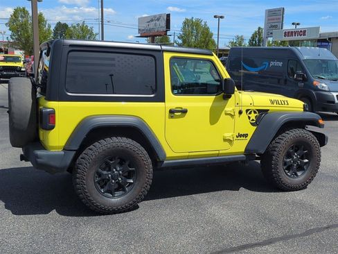 Used 2023 Jeep Wrangler Sport AWD/4WD image 6