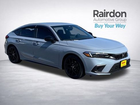 Used 2022 Honda Civic Sport image 1