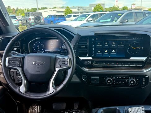 Certified 2023 Chevrolet Silverado 1500 RST AWD/4WD image 24