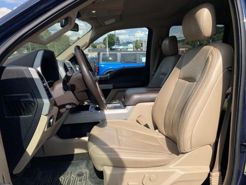 Used 2019 Ford F150 Lariat w/ Max Trailer Tow Package AWD/4WD image 10
