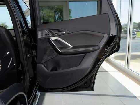 Used 2025 BMW X1 xDrive28i w/ Premium Package image 35