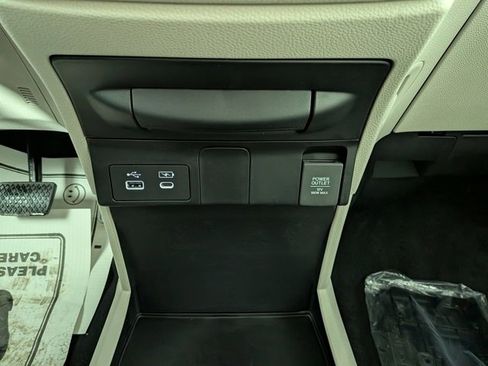 New 2026 Honda Odyssey EX-L image 9