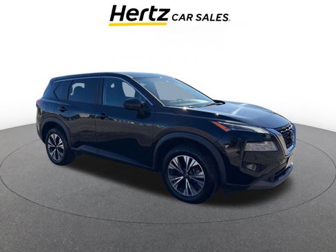 Used 2023 Nissan Rogue SV image 1
