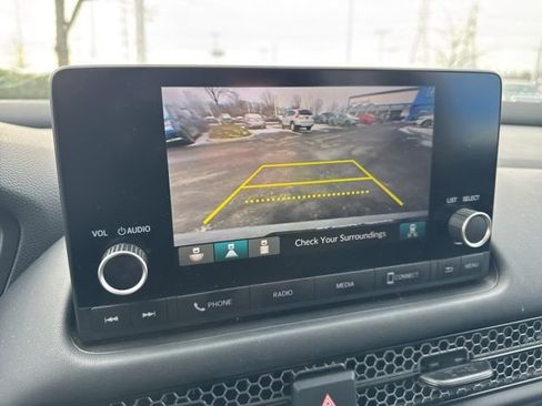 Certified 2025 Honda HR-V Sport image 26