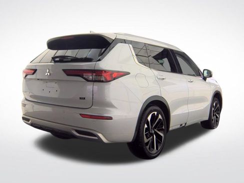 Used 2022 Mitsubishi Outlander SEL AWD/4WD image 5