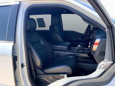 Used 2023 Ford F150 Raptor AWD/4WD image 9