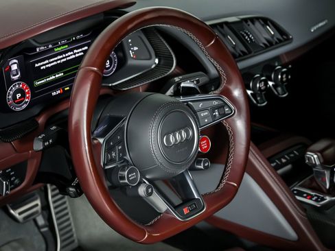 Used 2017 Audi R8 V10 plus image 29